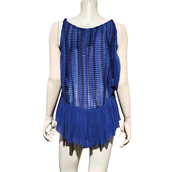 AKEMI + KIN NWOT Anthropologie BLUE Sleeveless Blousy Boho Halter Chemise Top M - Picture 12 of 12